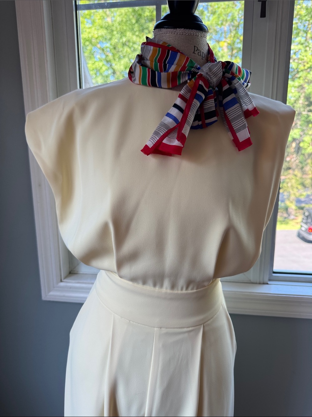 FeHaute pale yellow wide leg sleeveless dressy jumpsuit NWT size 2 XS/S - Picture 12 of 12